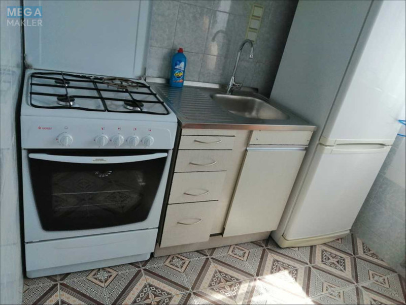 Оренда 2 кімнатної квартири, <a class="location-link" href="/kiev/" title="Недвижимость Київ">Київ</a>, <a class="location-link" href="/kiev/dneprovskij/" title="Недвижимость Дніпровський район">Дніпровський р-н</a>, улица Курнатовского, 2б (изображение 5)