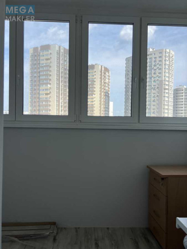 Оренда 1 кімнатної квартири, <a class="location-link" href="/kiev/" title="Недвижимость Київ">Київ</a>, <a class="location-link" href="/kiev/dneprovskij/" title="Недвижимость Дніпровський район">Дніпровський р-н</a>, Микільсько-Слобідська вул., 10 (изображение 13)