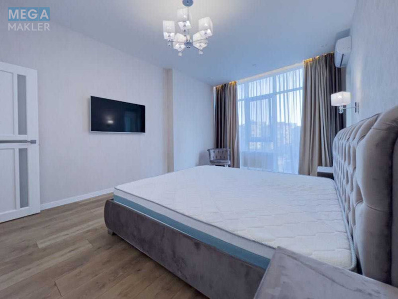 Оренда 1 кімнатної квартири, <a class="location-link" href="/kiev/" title="Недвижимость Київ">Київ</a>, <a class="location-link" href="/kiev/pecherskij/" title="Недвижимость Печерський район">Печерський р-н</a>, Саперне Поле вул., 5а (изображение 8)