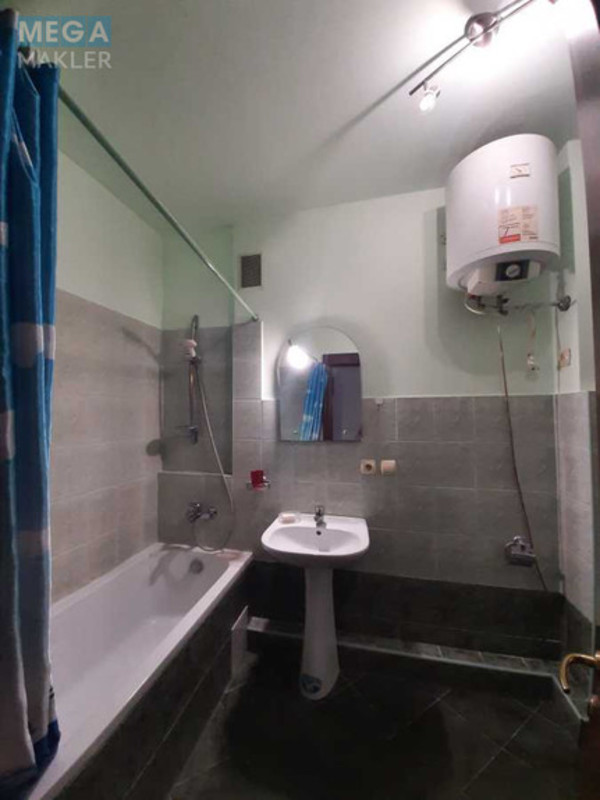 Продаж 1 кімнатної квартири (52/21/13), 13 пов. 21 пов. будинку, <a class="location-link" href="/kiev/" title="Недвижимость Київ">Київ</a>, <a class="location-link" href="/kiev/darnickij/" title="Недвижимость Дарницький район">Дарницький р-н</a>, Бориса Гмирі вул., 6 (изображение 4)