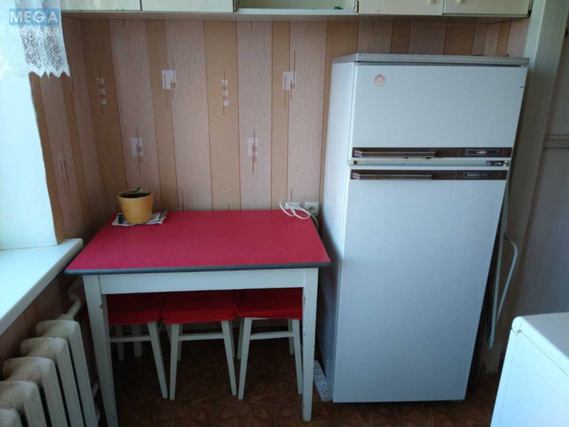 Оренда 1 кімнатної квартири, <a class="location-link" href="/kiev/" title="Недвижимость Київ">Київ</a>, <a class="location-link" href="/kiev/desnyanskij/" title="Недвижимость Деснянський район">Деснянський р-н</a>, Мілютенка вул. (изображение 4)