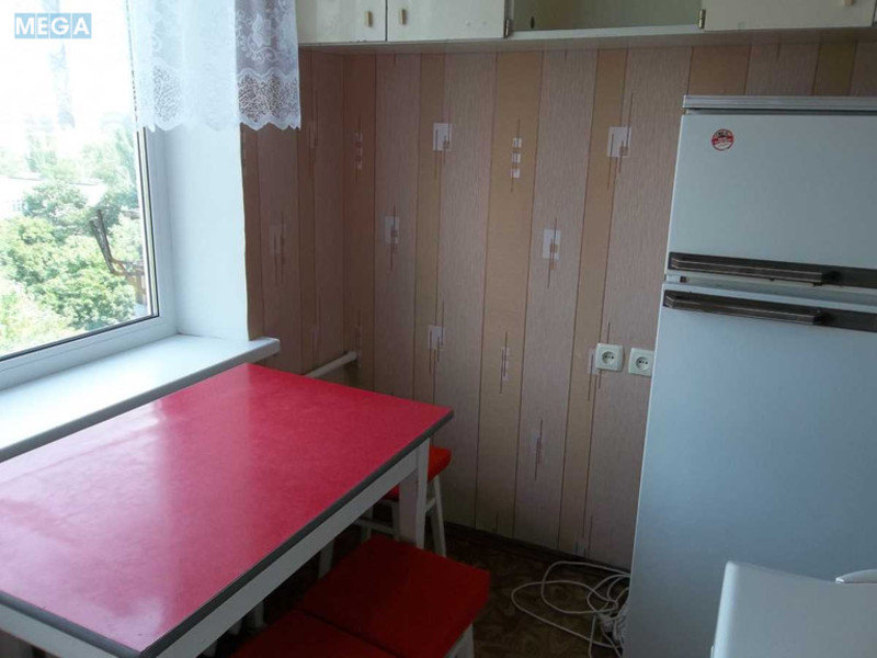 Оренда 1 кімнатної квартири, <a class="location-link" href="/kiev/" title="Недвижимость Київ">Київ</a>, <a class="location-link" href="/kiev/desnyanskij/" title="Недвижимость Деснянський район">Деснянський р-н</a>, Мілютенка вул. (изображение 6)