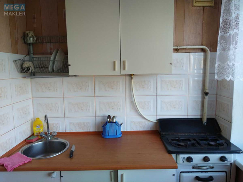 Оренда 1 кімнатної квартири, <a class="location-link" href="/kiev/" title="Недвижимость Київ">Київ</a>, <a class="location-link" href="/kiev/desnyanskij/" title="Недвижимость Деснянський район">Деснянський р-н</a>, Мілютенка вул. (изображение 14)