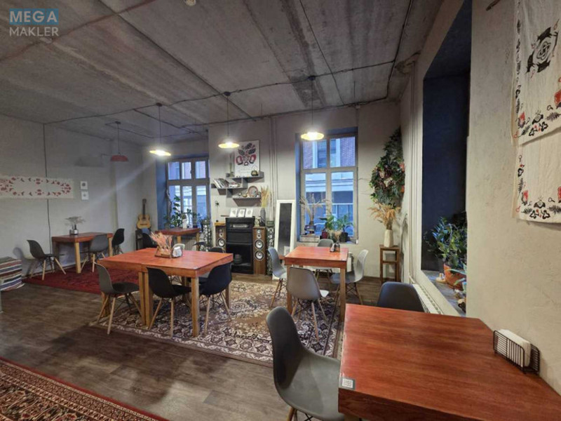 Оренда комерційної нерухомості, 78,50&nbsp;кв.м, под офис, <a class="location-link" href="/kiev/" title="Недвижимость Київ">Київ</a>, <a class="location-link" href="/kiev/podolskij/" title="Недвижимость Подільський район">Подільський р-н</a>, Кожемяцкая ул., 10а (изображение 9)