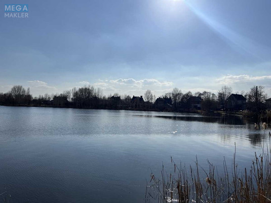 Продаж дома, 3&nbsp;поверху, 605&nbsp;кв.м, 10&nbsp;кімнат, ділянка 10&nbsp;соток, <a class="location-link" href="/kiev/" title="Недвижимость Київ">Київ</a>, <a class="location-link" href="/kiev/darnickij/" title="Недвижимость Дарницький район">Дарницький р-н</a>, 2-й Бортничский пер., 1 (изображение 10)