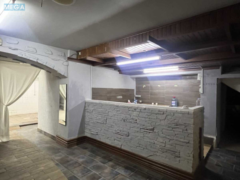 Продаж комерційної нерухомості, 237&nbsp;кв.м, <a class="location-link" href="/kiev/" title="Недвижимость Київ">Київ</a>, <a class="location-link" href="/kiev/darnickij/" title="Недвижимость Дарницький район">Дарницький р-н</a>, Здолбуновская ул., 3г (изображение 3)