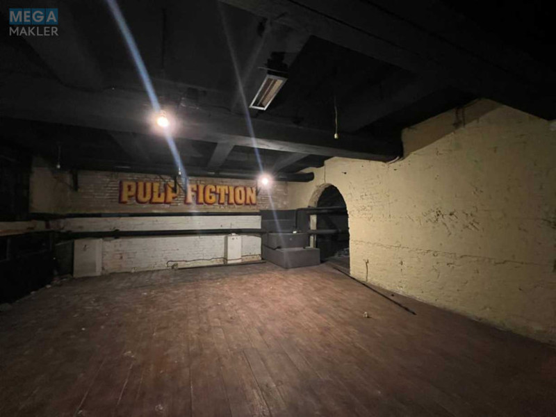 Продаж окремої будівлі/побудови, 505&nbsp;кв.м, <a class="location-link" href="/kiev/" title="Недвижимость Київ">Київ</a>, <a class="location-link" href="/kiev/pecherskij/" title="Недвижимость Печерський район">Печерський р-н</a>, Толстого Льва пл. (изображение 2)