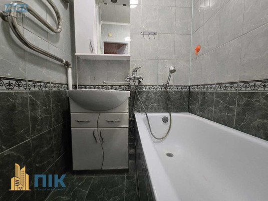 Продаж 2 кімнатної квартири (46/27/6), 6 пов. 9 пов. будинку, <a class="location-link" href="/kiev/" title="Недвижимость Київ">Київ</a>, <a class="location-link" href="/kiev/obolonskij/" title="Недвижимость Оболонський район">Оболонський р-н</a>, Оболонский просп., 16Е (изображение 18)