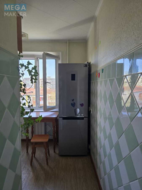 Продаж 2 кімнатної квартири (46/27/6), 6 пов. 9 пов. будинку, <a class="location-link" href="/kiev/" title="Недвижимость Київ">Київ</a>, <a class="location-link" href="/kiev/obolonskij/" title="Недвижимость Оболонський район">Оболонський р-н</a>, Оболонский просп., 16Е (изображение 20)