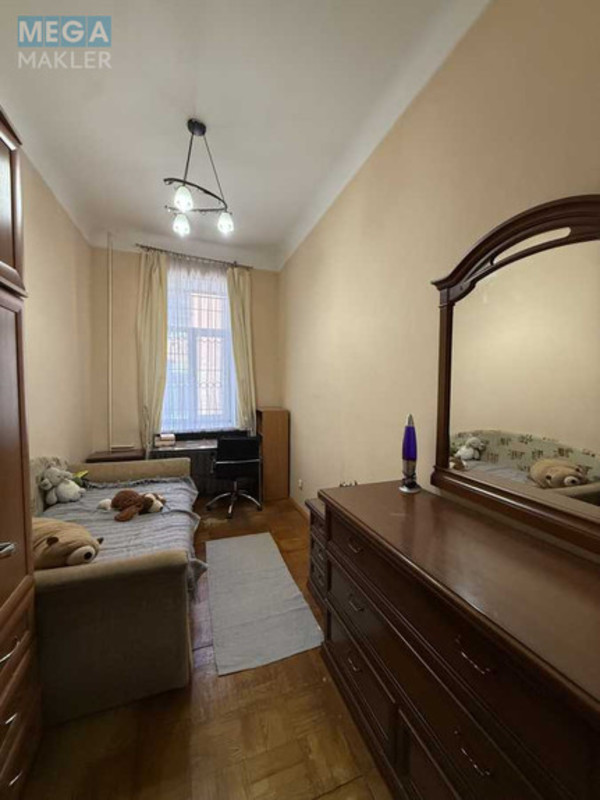 Продаж 2 кімнатної квартири (53/25/20), 2 пов. 4 пов. будинку, <a class="location-link" href="/kiev/" title="Недвижимость Київ">Київ</a>, <a class="location-link" href="/kiev/shevchenkovskij/" title="Недвижимость Шевченківський район">Шевченківський р-н</a>, Бульварно-Кудрявська вул., 8-а (изображение 3)