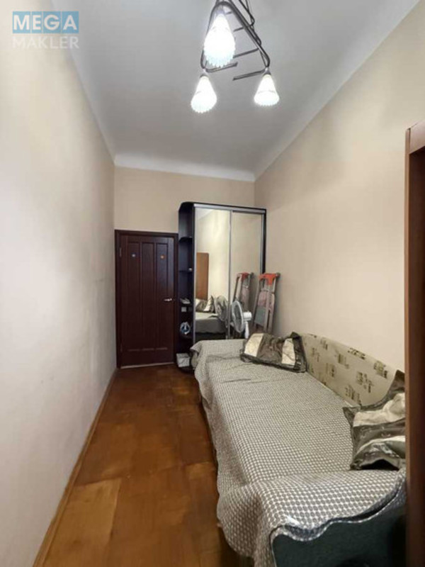 Продаж 2 кімнатної квартири (53/25/20), 2 пов. 4 пов. будинку, <a class="location-link" href="/kiev/" title="Недвижимость Київ">Київ</a>, <a class="location-link" href="/kiev/shevchenkovskij/" title="Недвижимость Шевченківський район">Шевченківський р-н</a>, Бульварно-Кудрявська вул., 8-а (изображение 6)