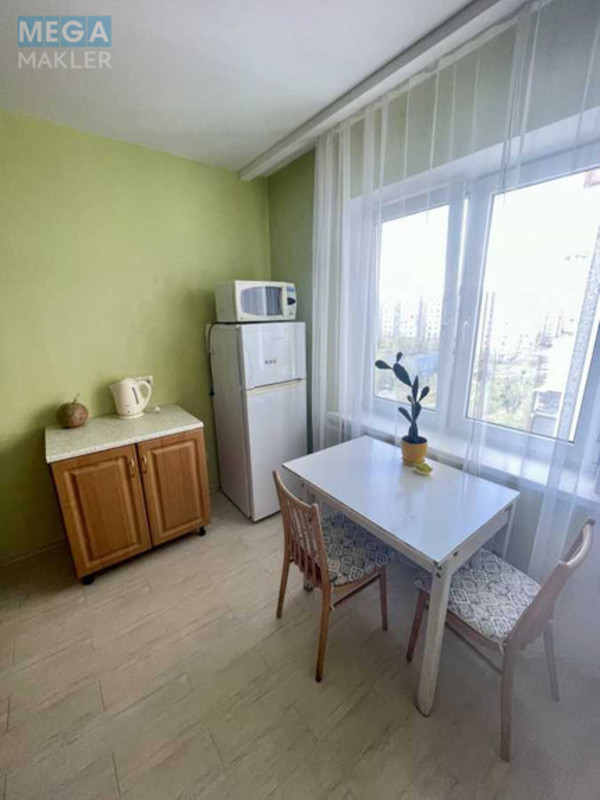 Оренда 1 кімнатної квартири, <a class="location-link" href="/kiev/" title="Недвижимость Київ">Київ</a>, <a class="location-link" href="/kiev/obolonskij/" title="Недвижимость Оболонський район">Оболонський р-н</a>, Йорданська вул., 11А (изображение 2)