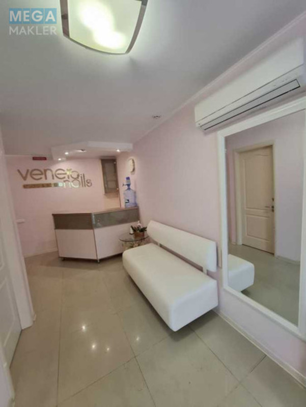 Продаж окремої будівлі/побудови, 67&nbsp;кв.м, <a class="location-link" href="/chernigov/" title="Недвижимость Чернігів">Чернігів</a>, <a class="location-link" href="/chernigov/desnyanskij/" title="Недвижимость Деснянський район">Деснянський р-н</a>, Тарнавського, 12 (изображение 5)