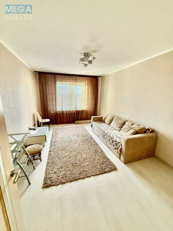 Продаж 1 кімнатної квартири (42,6/18/9,5), 20 пов. 22 пов. будинку, <a class="location-link" href="/kiev/" title="Недвижимость Київ">Київ</a>, <a class="location-link" href="/kiev/svyatoshinskij/" title="Недвижимость Святошинський район">Святошинський р-н</a>, Олевська вул., 7 (изображение 2)