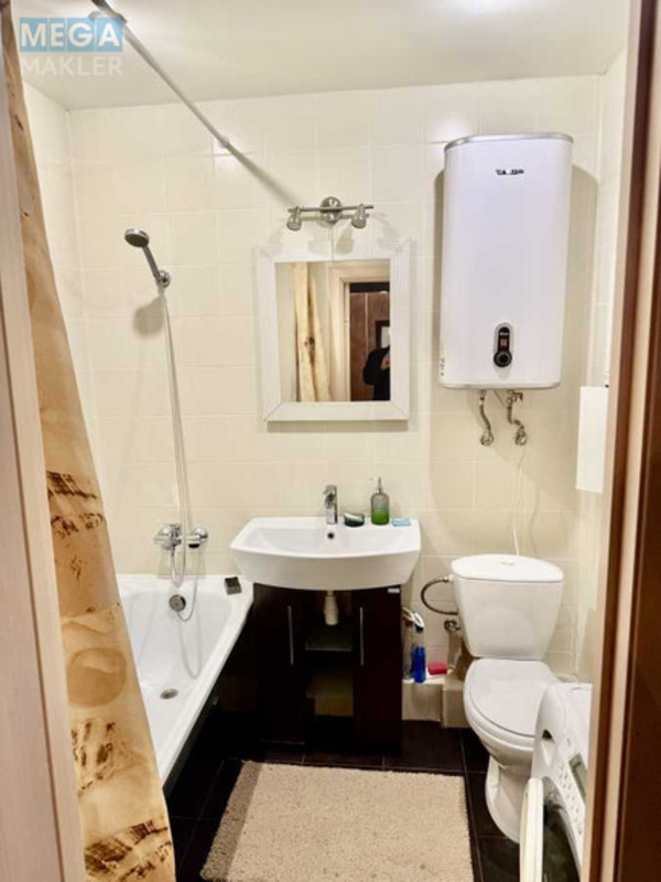 Продаж 1 кімнатної квартири (42,6/18/9,5), 20 пов. 22 пов. будинку, <a class="location-link" href="/kiev/" title="Недвижимость Київ">Київ</a>, <a class="location-link" href="/kiev/svyatoshinskij/" title="Недвижимость Святошинський район">Святошинський р-н</a>, Олевська вул., 7 (изображение 11)