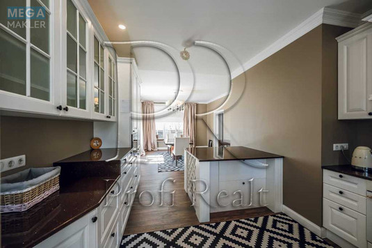 Продаж дома, 2&nbsp;поверху, 239&nbsp;кв.м, 3&nbsp;кімнати, ділянка 9&nbsp;соток, <a class="location-link" href="/romankov/" title="Недвижимость Романків">Романків</a>, Березова вулиця (изображение 6)