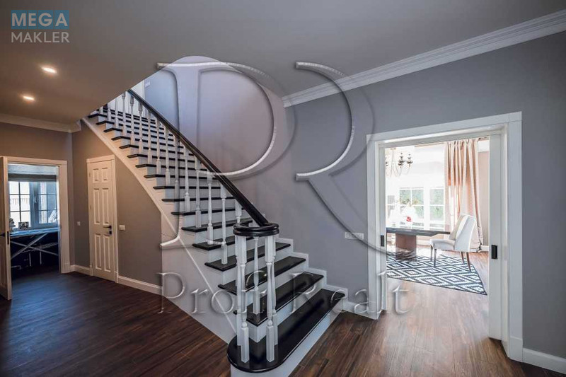 Продаж дома, 2&nbsp;поверху, 239&nbsp;кв.м, 3&nbsp;кімнати, ділянка 9&nbsp;соток, <a class="location-link" href="/romankov/" title="Недвижимость Романків">Романків</a>, Березова вулиця (изображение 10)