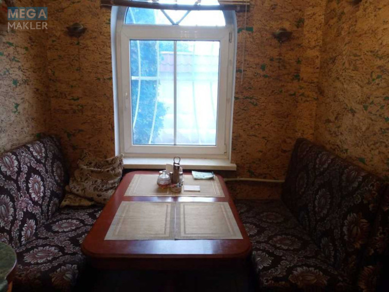 Оренда дома, <a class="location-link" href="/kiev/" title="Недвижимость Київ">Київ</a>, <a class="location-link" href="/kiev/darnickij/" title="Недвижимость Дарницький район">Дарницький р-н</a>, Центральная ул. (изображение 6)