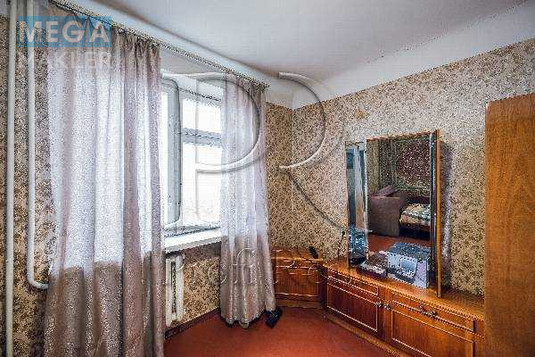 Продаж 3 кімнатної квартири (68/41/8), 8 пов. 9 пов. будинку, <a class="location-link" href="/kiev/" title="Недвижимость Київ">Київ</a>, <a class="location-link" href="/kiev/dneprovskij/" title="Недвижимость Дніпровський район">Дніпровський р-н</a>, Хорольська вулиця, 10 (изображение 6)