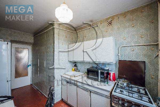 Продаж 3 кімнатної квартири (68/41/8), 8 пов. 9 пов. будинку, <a class="location-link" href="/kiev/" title="Недвижимость Київ">Київ</a>, <a class="location-link" href="/kiev/dneprovskij/" title="Недвижимость Дніпровський район">Дніпровський р-н</a>, Хорольська вулиця, 10 (изображение 10)