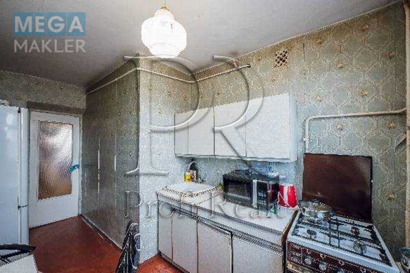 Продаж 3 кімнатної квартири (68/41/8), 8 пов. 9 пов. будинку, <a class="location-link" href="/kiev/" title="Недвижимость Київ">Київ</a>, <a class="location-link" href="/kiev/dneprovskij/" title="Недвижимость Дніпровський район">Дніпровський р-н</a>, Хорольська вулиця, 10 (изображение 10)