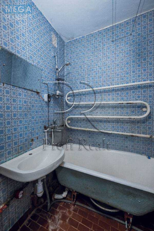 Продаж 3 кімнатної квартири (68/41/8), 8 пов. 9 пов. будинку, <a class="location-link" href="/kiev/" title="Недвижимость Київ">Київ</a>, <a class="location-link" href="/kiev/dneprovskij/" title="Недвижимость Дніпровський район">Дніпровський р-н</a>, Хорольська вулиця, 10 (изображение 11)