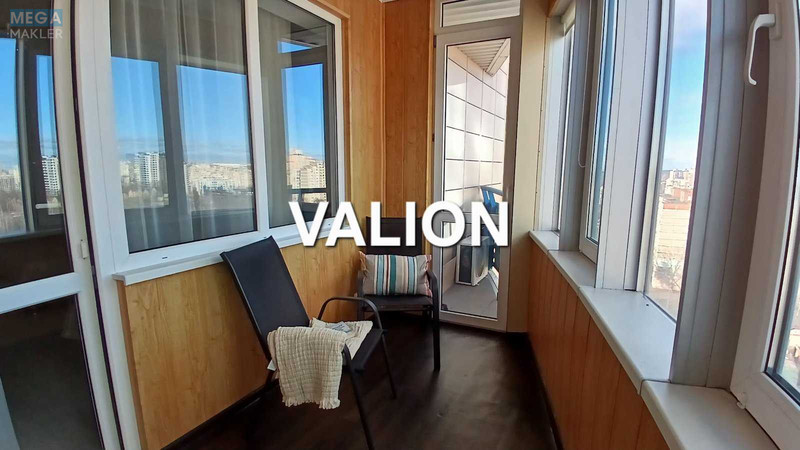 Продаж 2 кімнатної квартири (81/38/15), 17 пов. 24 пов. будинку, <a class="location-link" href="/kiev/" title="Недвижимость Київ">Київ</a>, <a class="location-link" href="/kiev/svyatoshinskij/" title="Недвижимость Святошинський район">Святошинський р-н</a>, Берестейський просп., 131А (изображение 15)