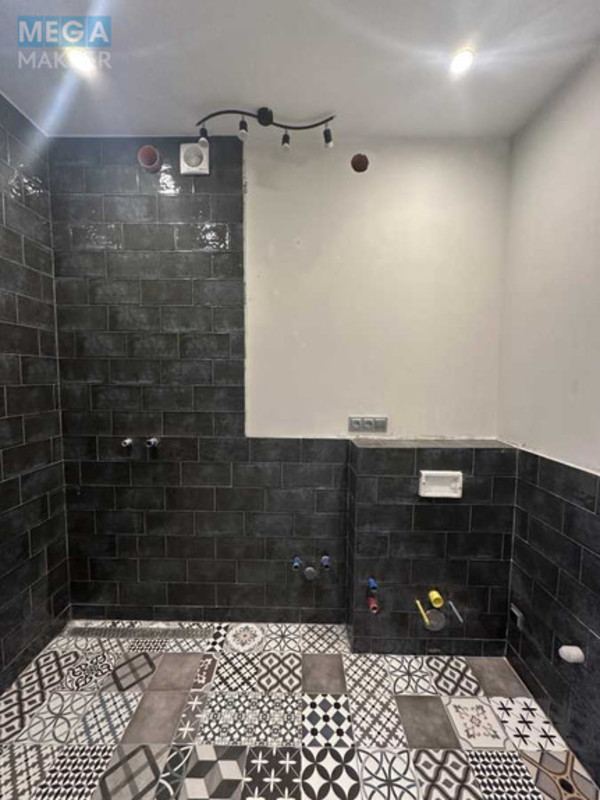 Продаж дома, 2&nbsp;поверху, 265&nbsp;кв.м, 5&nbsp;кімнат, ділянка 7&nbsp;соток, <a class="location-link" href="/moshun/" title="Недвижимость Мощун">Мощун</a>, Сонячна (изображение 18)