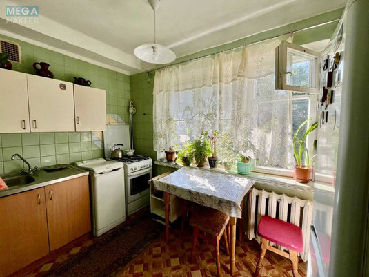 Продаж 2 кімнатної квартири (46,4/30/7,8), 5 пов. 5 пов. будинку, <a class="location-link" href="/kiev/" title="Недвижимость Київ">Київ</a>, <a class="location-link" href="/kiev/shevchenkovskij/" title="Недвижимость Шевченківський район">Шевченківський р-н</a>, Академика Туполева ул., 20б (изображение 8)