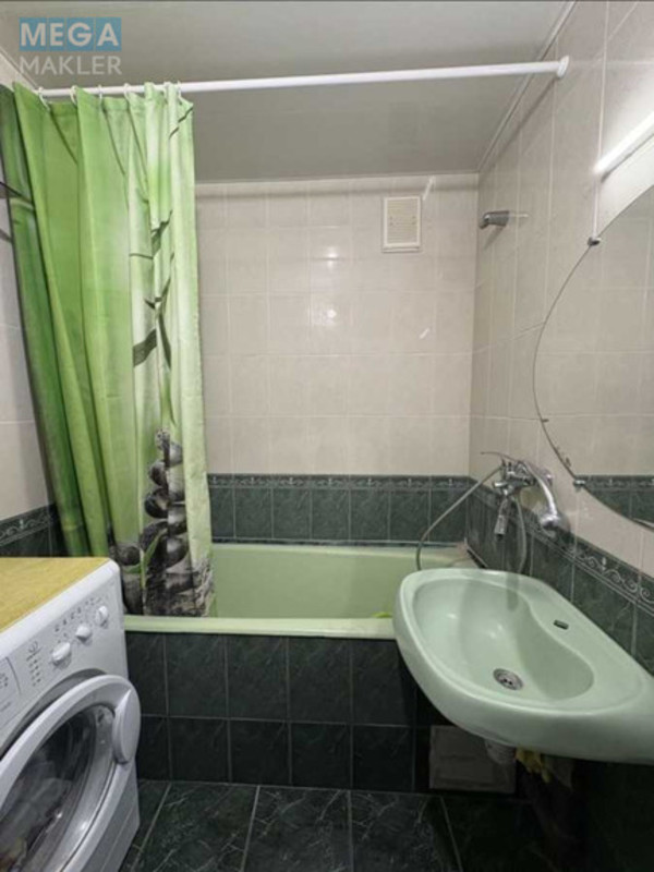 Продаж 3 кімнатної квартири (65/43/6), 5 пов. 5 пов. будинку, <a class="location-link" href="/chernigov/" title="Недвижимость Чернігів">Чернігів</a>, <a class="location-link" href="/chernigov/desnyanskij/" title="Недвижимость Деснянський район">Деснянський р-н</a>, Доценко, 25в (изображение 6)