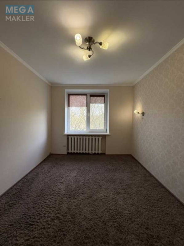 Продаж 3 кімнатної квартири (65/43/6), 5 пов. 5 пов. будинку, <a class="location-link" href="/chernigov/" title="Недвижимость Чернігів">Чернігів</a>, <a class="location-link" href="/chernigov/desnyanskij/" title="Недвижимость Деснянський район">Деснянський р-н</a>, Доценко, 25в (изображение 8)