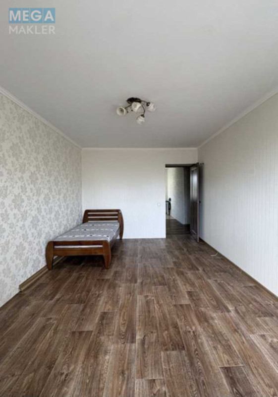 Продаж 3 кімнатної квартири (65/43/6), 5 пов. 5 пов. будинку, <a class="location-link" href="/chernigov/" title="Недвижимость Чернігів">Чернігів</a>, <a class="location-link" href="/chernigov/desnyanskij/" title="Недвижимость Деснянський район">Деснянський р-н</a>, Доценко, 25в (изображение 12)