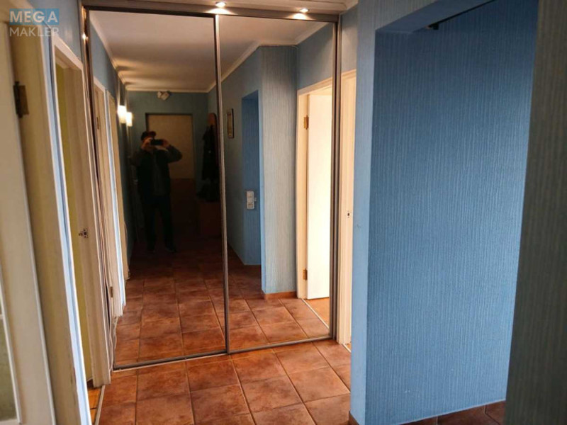 Продаж 3 кімнатної квартири (69/44/8), 8 пов. 16 пов. будинку, <a class="location-link" href="/kiev/" title="Недвижимость Київ">Київ</a>, <a class="location-link" href="/kiev/obolonskij/" title="Недвижимость Оболонський район">Оболонський р-н</a>, Оболонский просп., 13 (изображение 3)