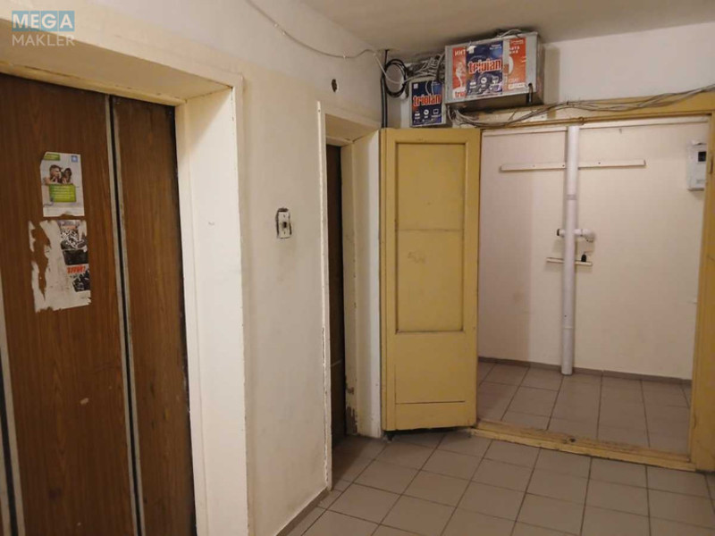 Продаж 3 кімнатної квартири (69/44/8), 8 пов. 16 пов. будинку, <a class="location-link" href="/kiev/" title="Недвижимость Київ">Київ</a>, <a class="location-link" href="/kiev/obolonskij/" title="Недвижимость Оболонський район">Оболонський р-н</a>, Оболонский просп., 13 (изображение 14)