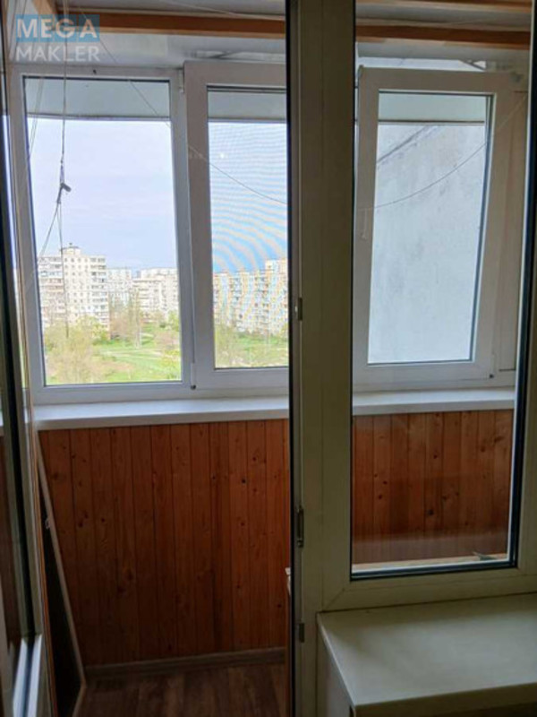 Продаж 3 кімнатної квартири (69/44/8), 8 пов. 16 пов. будинку, <a class="location-link" href="/kiev/" title="Недвижимость Київ">Київ</a>, <a class="location-link" href="/kiev/obolonskij/" title="Недвижимость Оболонський район">Оболонський р-н</a>, Оболонский просп., 13 (изображение 18)