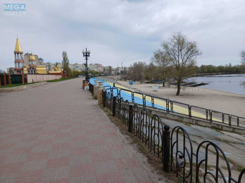 Продаж 3 кімнатної квартири (69/44/8), 8 пов. 16 пов. будинку, <a class="location-link" href="/kiev/" title="Недвижимость Київ">Київ</a>, <a class="location-link" href="/kiev/obolonskij/" title="Недвижимость Оболонський район">Оболонський р-н</a>, Оболонский просп., 13 (изображение 25)