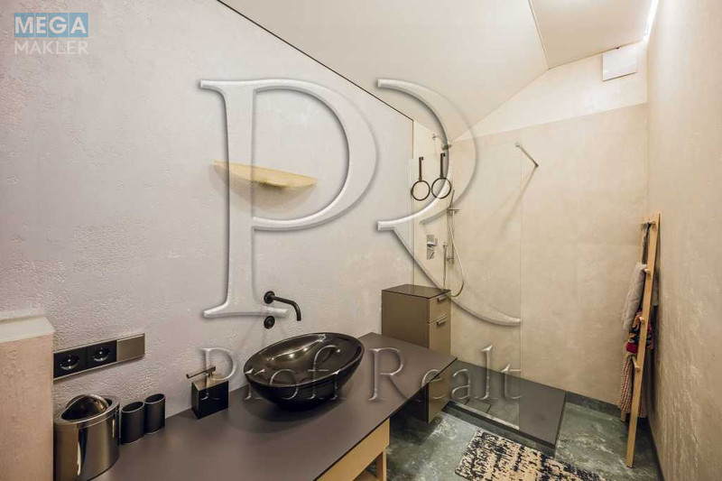 Продаж дома, 2&nbsp;поверху, 368&nbsp;кв.м, 7&nbsp;кімнат, ділянка 14&nbsp;соток, <a class="location-link" href="/podgorcy-selo/" title="Недвижимость Підгірці">Підгірці</a>, Озерна вулиця (изображение 15)