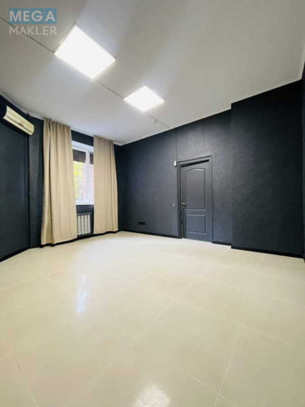 Оренда комерційної нерухомості, 40&nbsp;кв.м, под офис, <a class="location-link" href="/kiev/" title="Недвижимость Київ">Київ</a>, <a class="location-link" href="/kiev/goloseevskij/" title="Недвижимость Голосіївський район">Голосіївський р-н</a>, Науки просп., 62А (изображение 8)