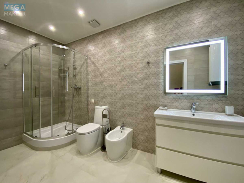 Оренда 3 кімнатної квартири, <a class="location-link" href="/kiev/" title="Недвижимость Київ">Київ</a>, <a class="location-link" href="/kiev/pecherskij/" title="Недвижимость Печерський район">Печерський р-н</a>, Иоанна Павла ІІ ул. (изображение 8)