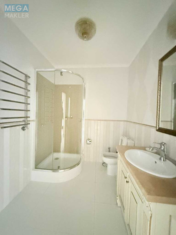 Продаж 1 кімнатної квартири (65/25/28), 7 пов. 7 пов. будинку, <a class="location-link" href="/kiev/" title="Недвижимость Київ">Київ</a>, <a class="location-link" href="/kiev/goloseevskij/" title="Недвижимость Голосіївський район">Голосіївський р-н</a>, Практична вул., 2 (изображение 8)