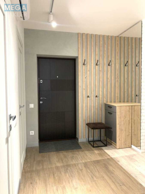 Оренда 3 кімнатної квартири, <a class="location-link" href="/chabany/" title="Недвижимость Чабані">Чабани</a>, Машинобудівників, 16 (изображение 2)