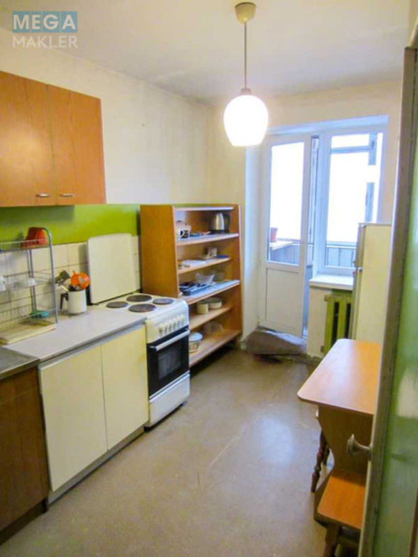 Оренда 2 кімнатної квартири, <a class="location-link" href="/kiev/" title="Недвижимость Київ">Київ</a>, <a class="location-link" href="/kiev/solomenskij/" title="Недвижимость Солом'янський район">Солом'янський р-н</a>, Петра Радченка вул., 4 (изображение 9)