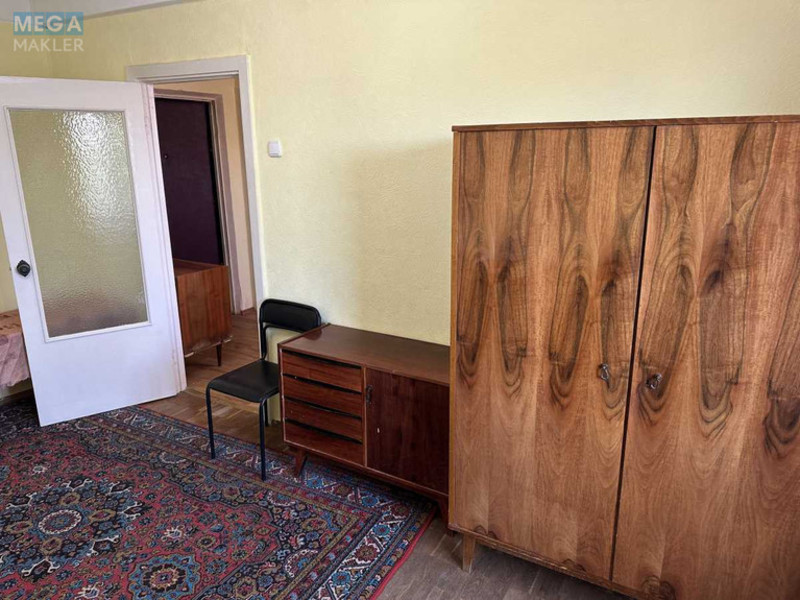 Продаж 1 кімнатної квартири (31/15/6), 6 пов. 9 пов. будинку, <a class="location-link" href="/kiev/" title="Недвижимость Київ">Київ</a>, <a class="location-link" href="/kiev/obolonskij/" title="Недвижимость Оболонський район">Оболонський р-н</a>, Иорданская ул., 8 (изображение 4)