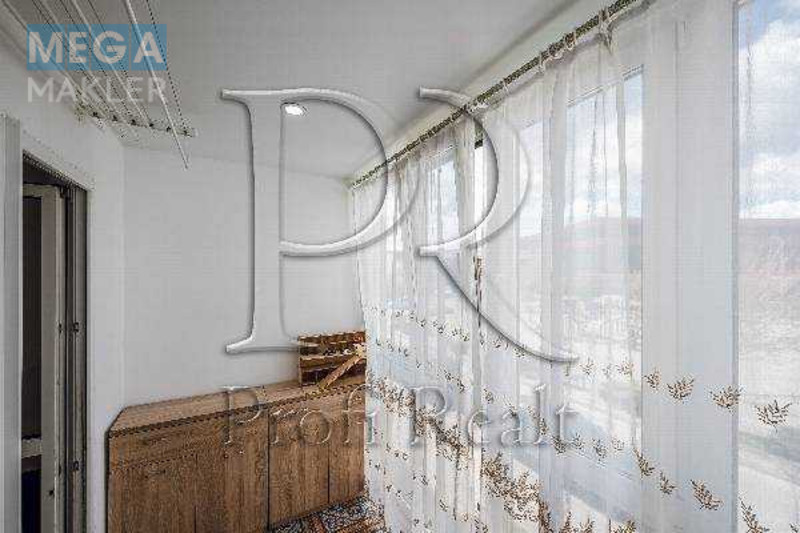 Продаж 2 кімнатної квартири (55/29/10), 2 пов. 7 пов. будинку, <a class="location-link" href="/kiev/" title="Недвижимость Київ">Київ</a>, <a class="location-link" href="/kiev/svyatoshinskij/" title="Недвижимость Святошинський район">Святошинський р-н</a>, Стеценка вулиця, 75В (изображение 9)