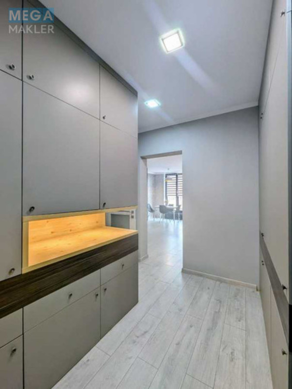 Оренда 1 кімнатної квартири, <a class="location-link" href="/kiev/" title="Недвижимость Київ">Київ</a>, <a class="location-link" href="/kiev/pecherskij/" title="Недвижимость Печерський район">Печерський р-н</a>, Антоновича вул., 74 (изображение 11)