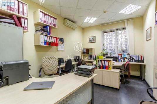 Оренда комерційної нерухомості, 276&nbsp;кв.м, <a class="location-link" href="/kiev/" title="Недвижимость Київ">Київ</a>, <a class="location-link" href="/kiev/shevchenkovskij/" title="Недвижимость Шевченківський район">Шевченківський р-н</a>, Дмитрівська вул., 69 (изображение 3)