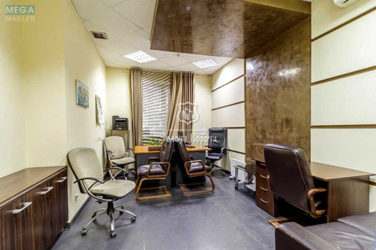 Оренда комерційної нерухомості, 276&nbsp;кв.м, <a class="location-link" href="/kiev/" title="Недвижимость Київ">Київ</a>, <a class="location-link" href="/kiev/shevchenkovskij/" title="Недвижимость Шевченківський район">Шевченківський р-н</a>, Дмитрівська вул., 69 (изображение 4)