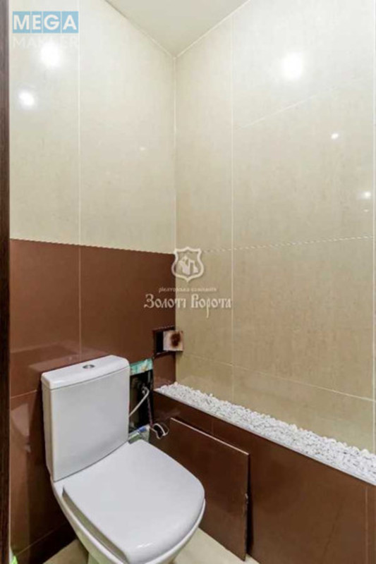 Оренда комерційної нерухомості, 276&nbsp;кв.м, <a class="location-link" href="/kiev/" title="Недвижимость Київ">Київ</a>, <a class="location-link" href="/kiev/shevchenkovskij/" title="Недвижимость Шевченківський район">Шевченківський р-н</a>, Дмитрівська вул., 69 (изображение 12)