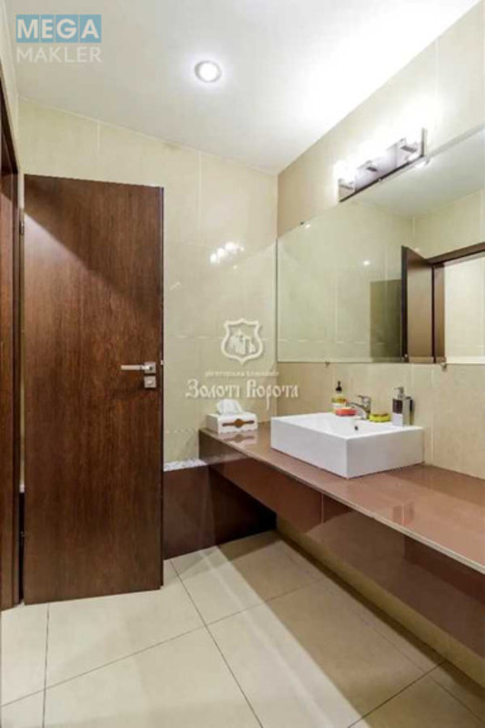 Оренда комерційної нерухомості, 276&nbsp;кв.м, <a class="location-link" href="/kiev/" title="Недвижимость Київ">Київ</a>, <a class="location-link" href="/kiev/shevchenkovskij/" title="Недвижимость Шевченківський район">Шевченківський р-н</a>, Дмитрівська вул., 69 (изображение 13)