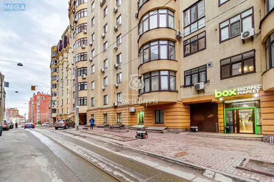 Оренда комерційної нерухомості, 276&nbsp;кв.м, <a class="location-link" href="/kiev/" title="Недвижимость Київ">Київ</a>, <a class="location-link" href="/kiev/shevchenkovskij/" title="Недвижимость Шевченківський район">Шевченківський р-н</a>, Дмитрівська вул., 69 (изображение 19)